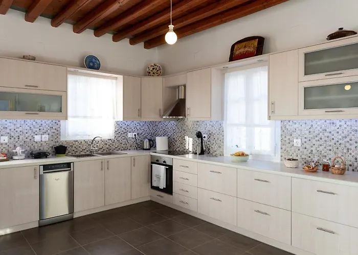 Petala House Semesterbostad *