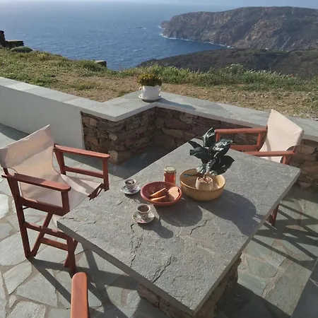 Hébergement de vacances Petala House