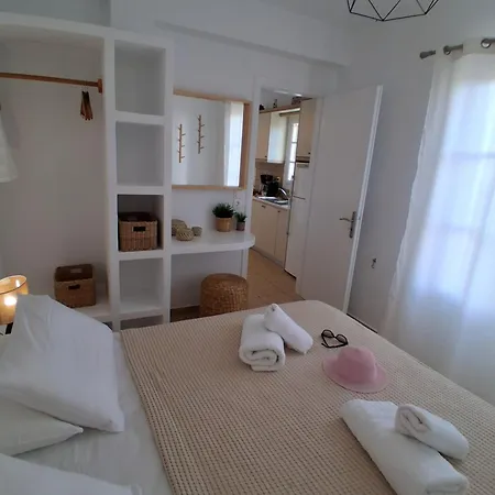 Hébergement de vacances Petala House