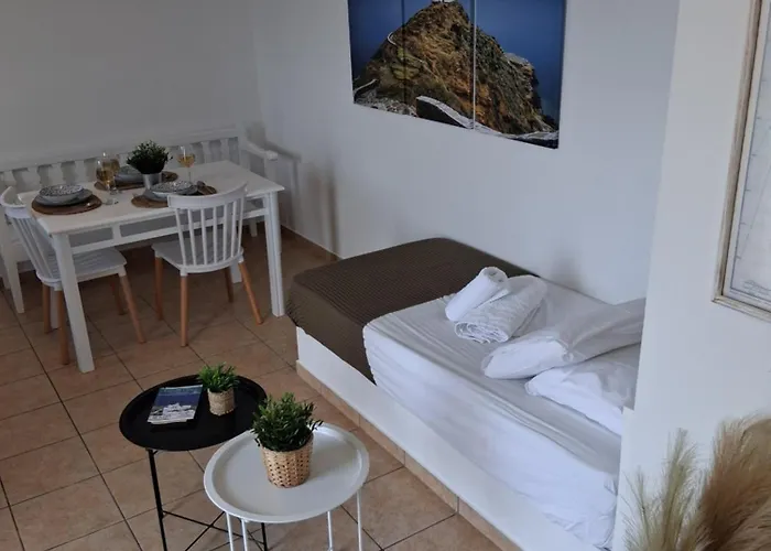 Petala House Χερρόνησος